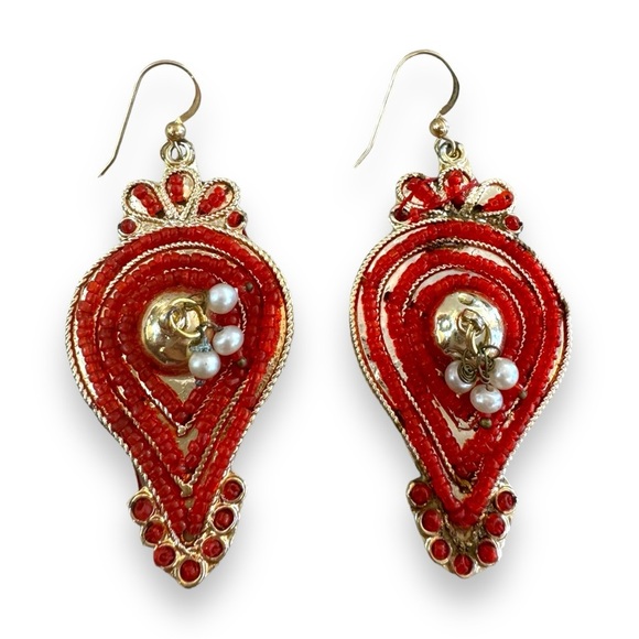 Avant Garde Hand Beaded Teardrop Muggle Style Earrings - Picture 2 of 2